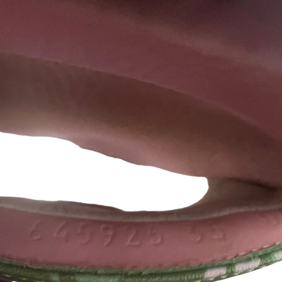 GUCCI X KEN SCOTT Interlocking G Womens
Slides Sandals 35 - Picture 5 of 13